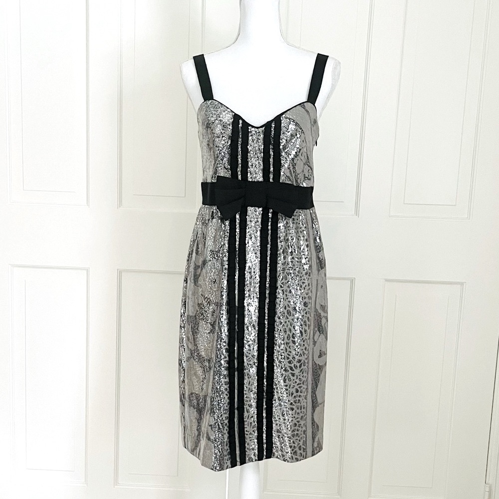 NWT DVF silver sequinned cocktail dress with bow 10